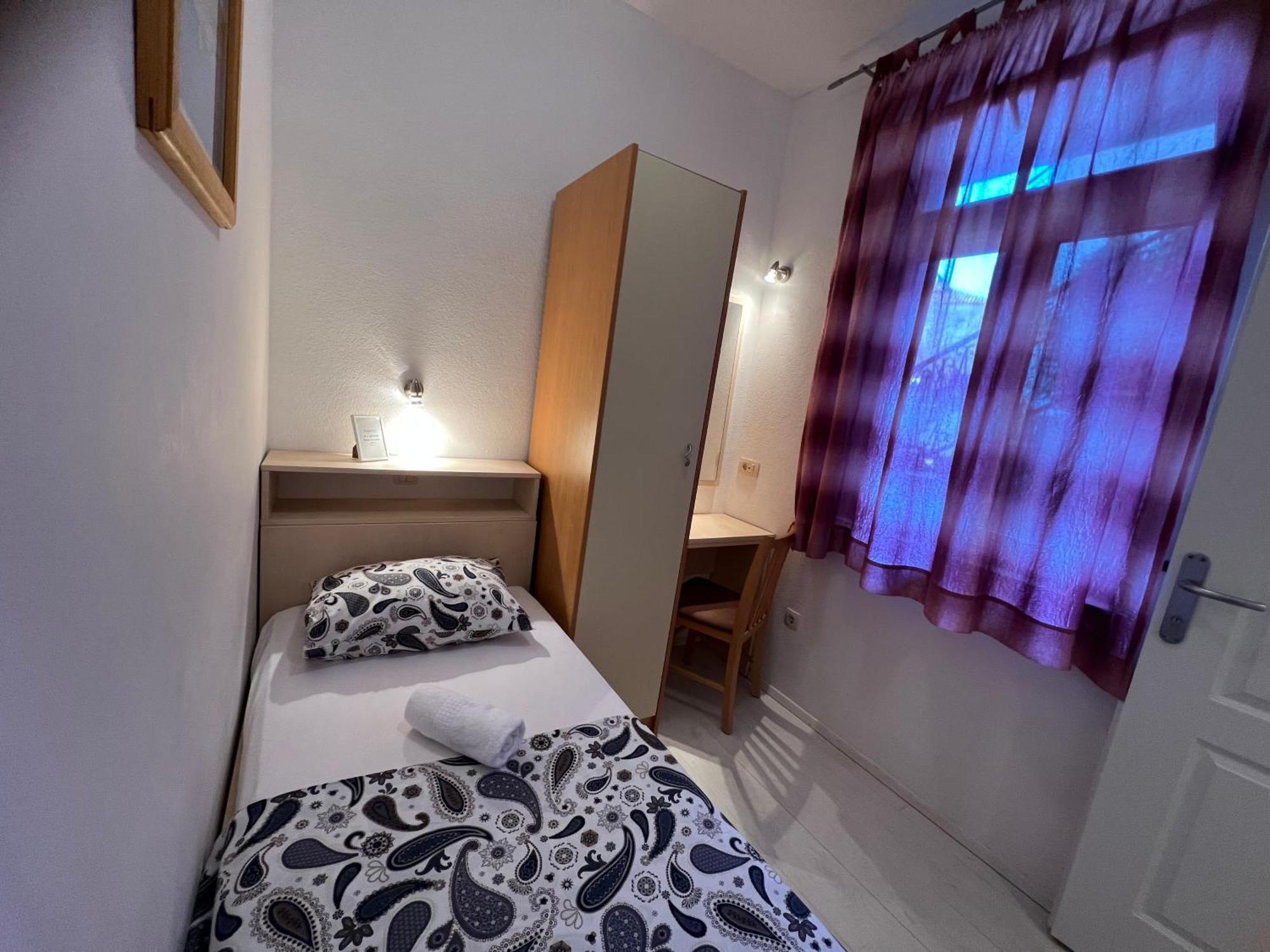 Story Apartment Baska Voda Luaran gambar